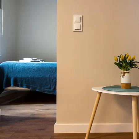 Апартаменти Golden Leaf By Fengshui4u, 6 Os, W Centrum, Dwa Poziomy, Dwie Sypialnie, Wanna Przy Lozku, Klimatyzacja, Bezplatny Parking *